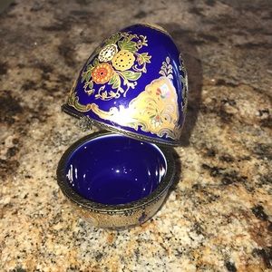 Cobalt floral antique porcelain egg trinket box